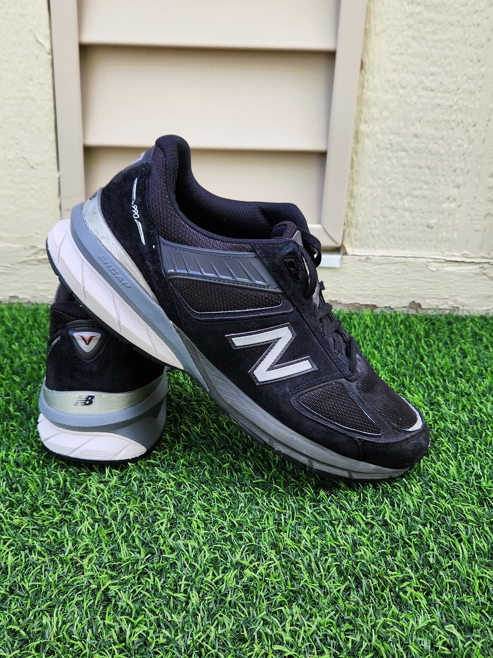New Balance 990v5 Mens 13 Shoes Black Suede Walking Casual Sneaker M990BK5